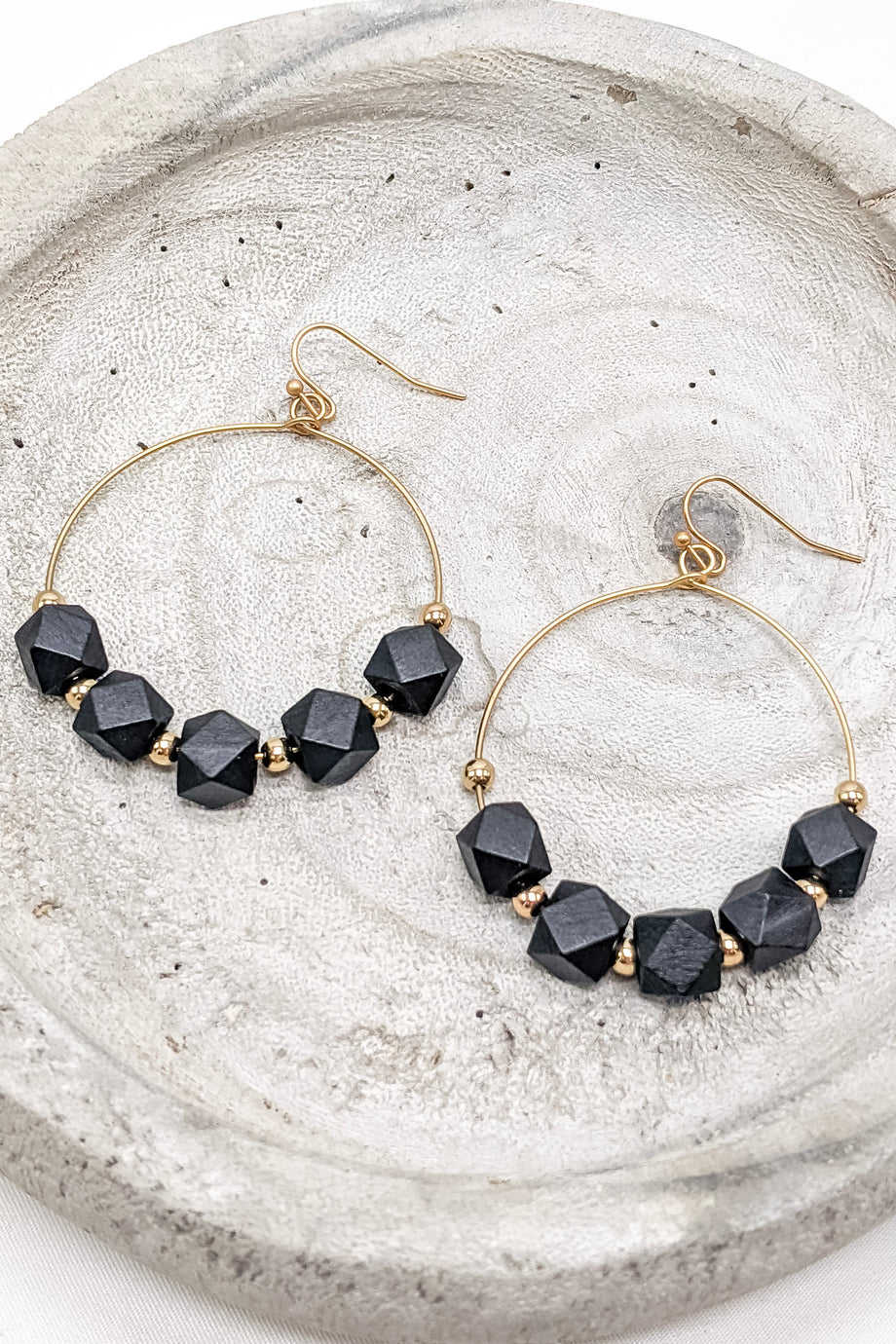 Love Is Love | Earrings Black