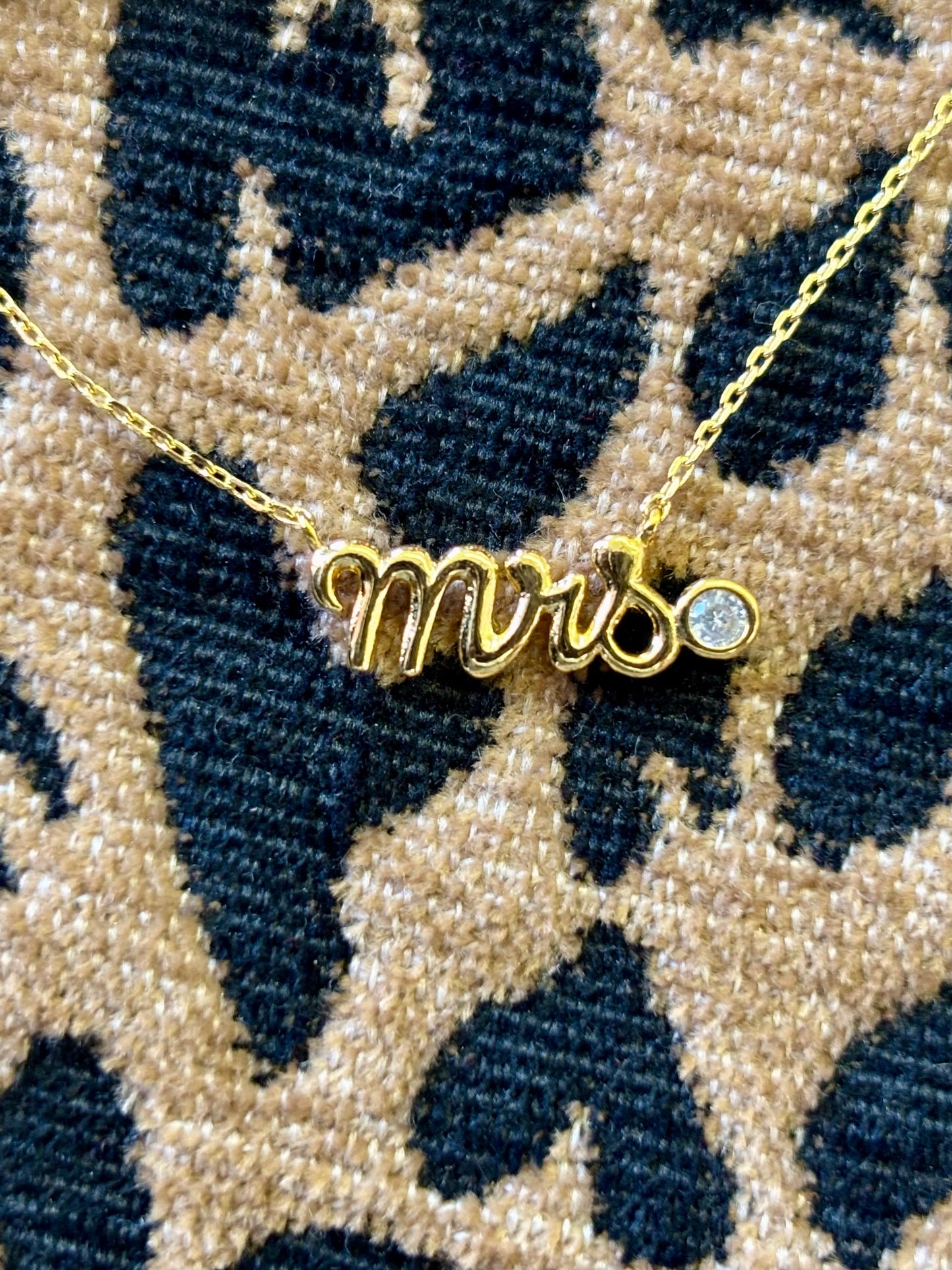 Mrs. | Necklace