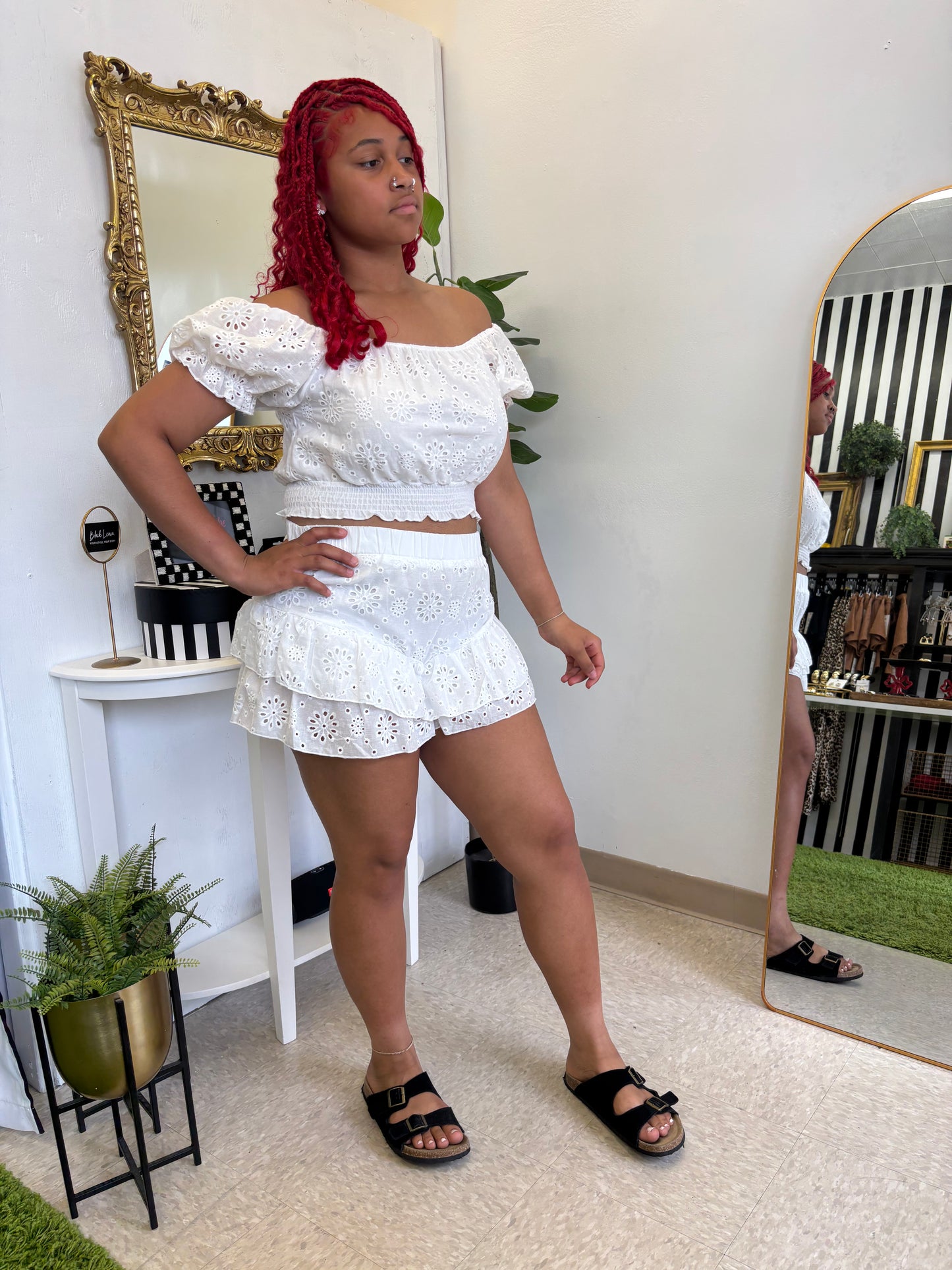 Billie Eyelet set